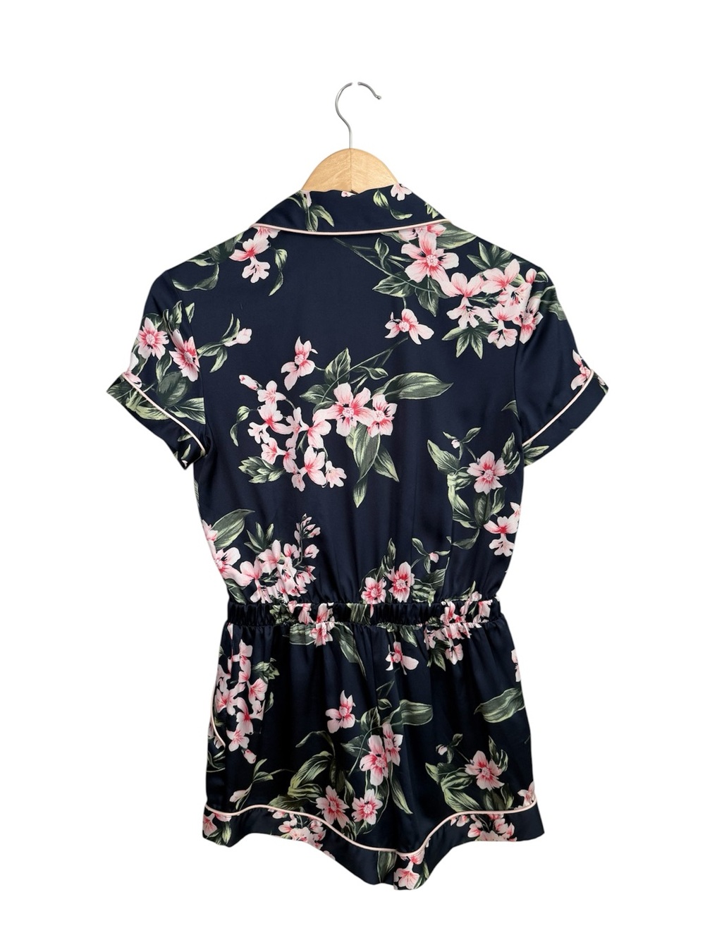 Victoria’s Secret Navy Floral Short Pajama Set - Women's Satin Romper - Picture 5 of 7